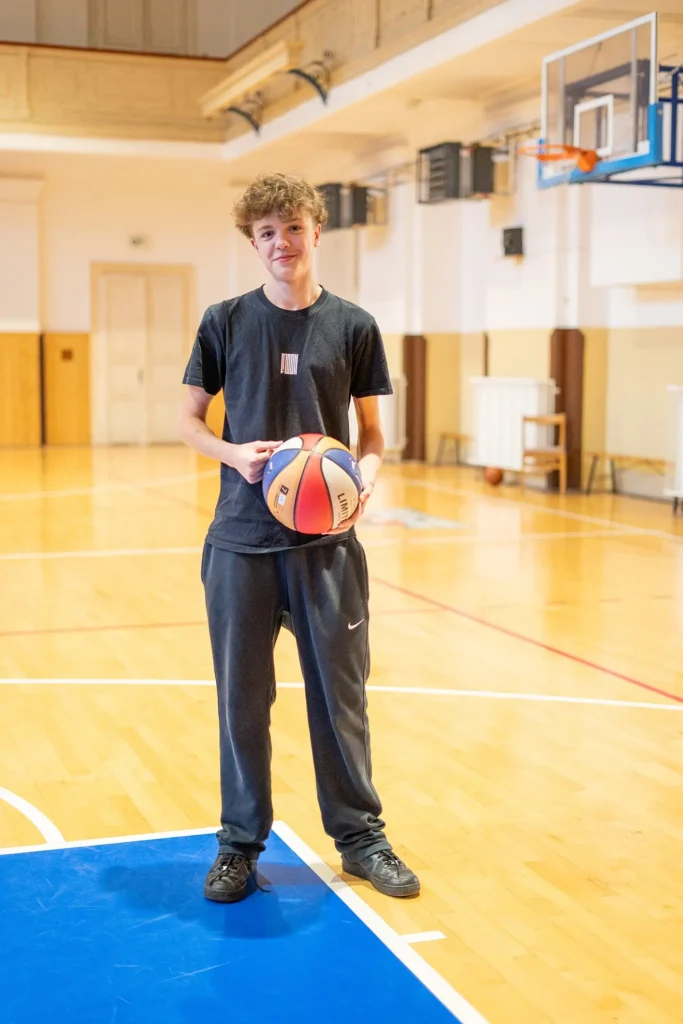 student střední škola highschool česko-anglické gymnázium victoria school